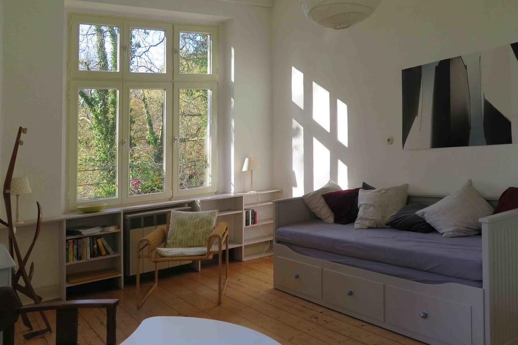 Gaesteappartement Im Atelierhaus Wuppertal Phòng bức ảnh